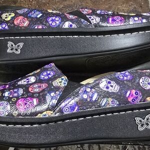 Alegria Sugar Skull Print Slip On Sz 41